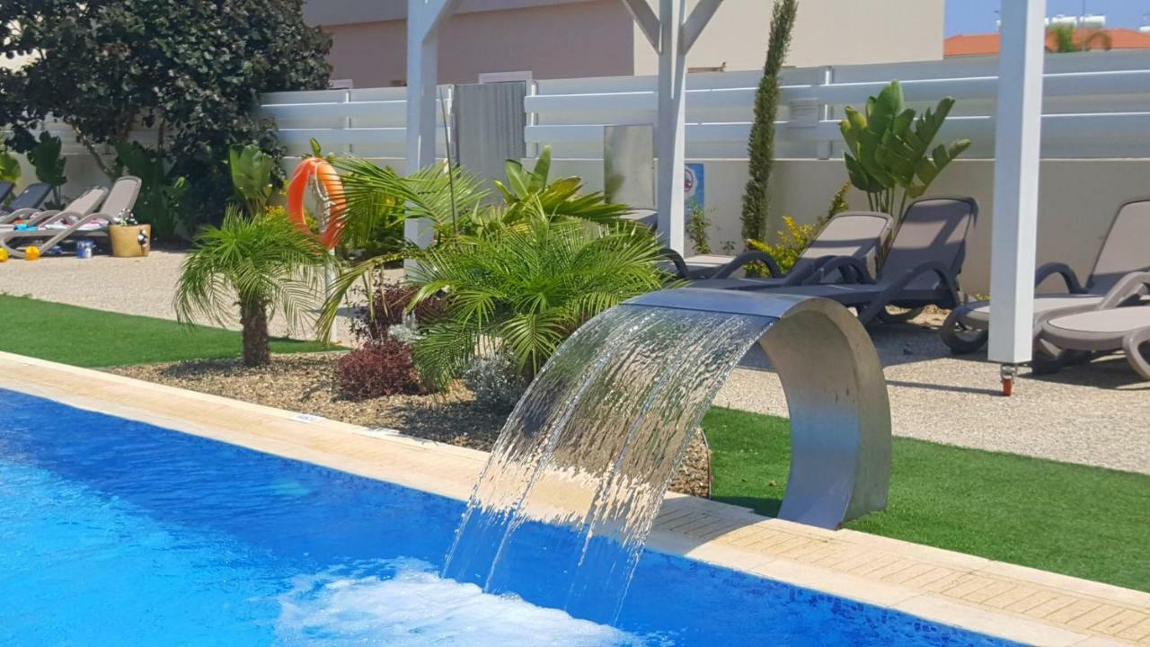 ♥ Sunny&Cozy Family Apartment ★ Walk To The Beach☼ 帕拉利米尼 外观 照片